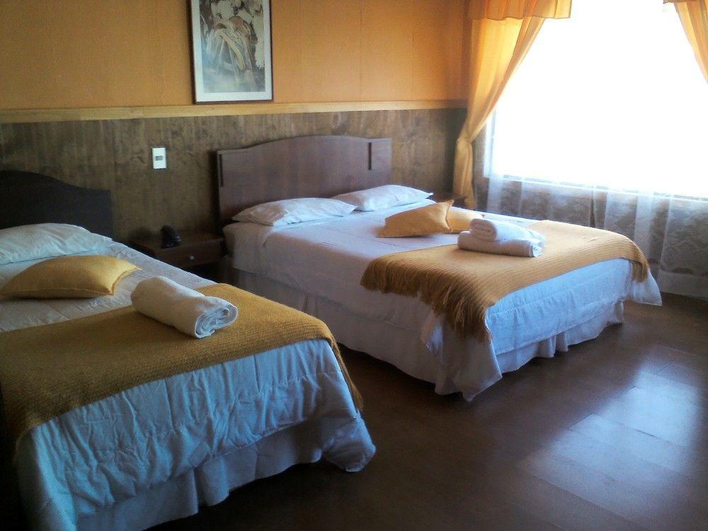 Alberto Agostini Hotel Пуерто Наталес Екстериор снимка