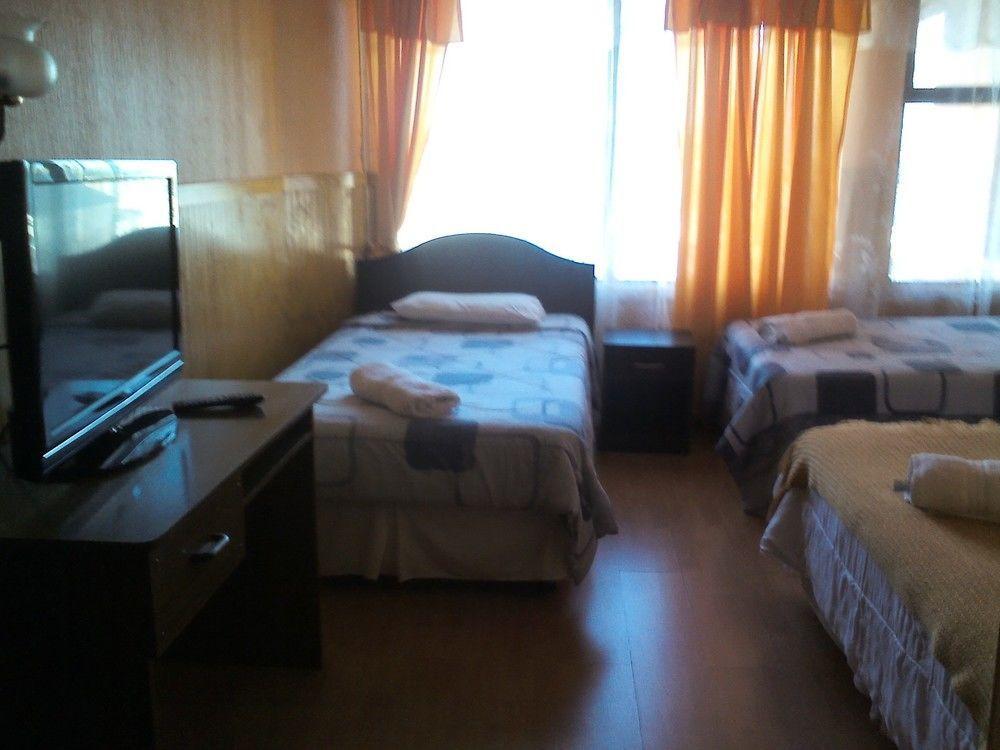 Alberto Agostini Hotel Пуерто Наталес Екстериор снимка