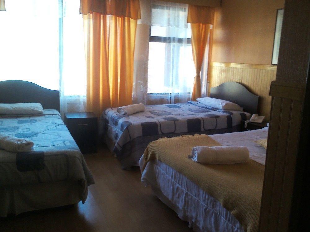 Alberto Agostini Hotel Пуерто Наталес Екстериор снимка